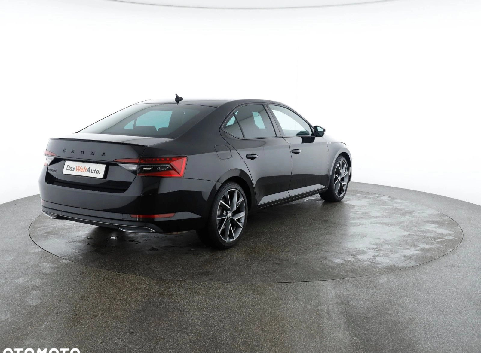 Skoda Superb cena 125900 przebieg: 87796, rok produkcji 2020 z Rybnik małe 781